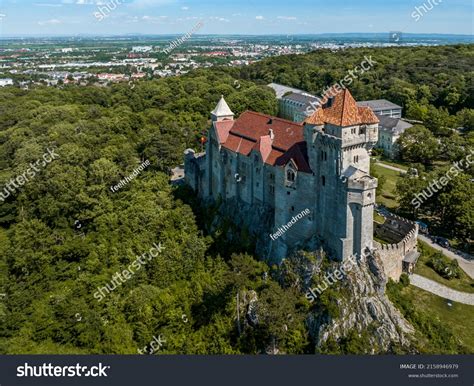 3,837 imágenes de Liechtenstein castle - Imágenes, fotos y vectores de ...