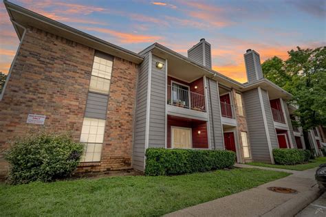 Amenities | Regal Crossing Apartment Homes in Dallas, Texas