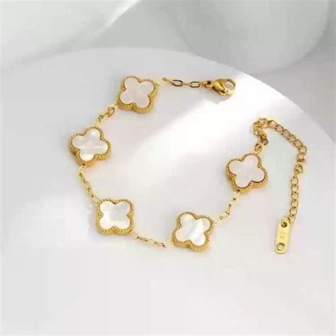 Anti tarnish white bracelet with golden chain – BeautyNX.com