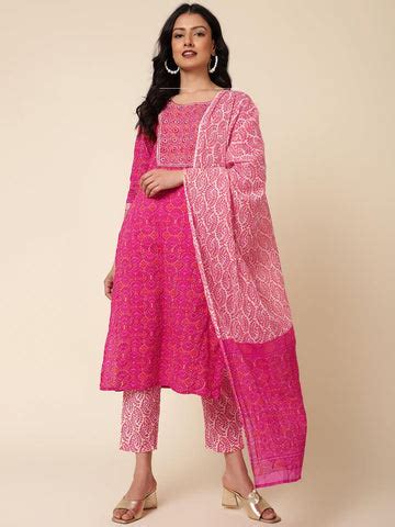 A Comprehensive Guide to Find the Perfect Fit For Plus Size Sets Every ...