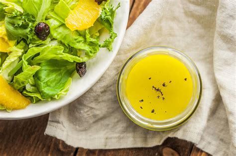 Easy Salad Dressing With Olive Oil - Madinotes