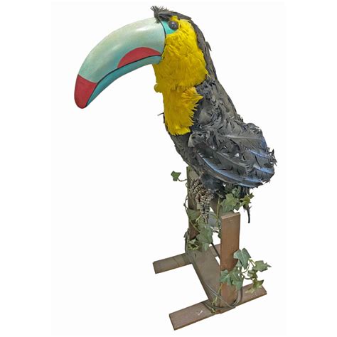 Vintage Animated Mechanical Toucan Store Display | EJ'S Auction & Appraisal