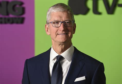 Apple CEO Tim Cook to testify Friday as Epic trial nears end | AP News