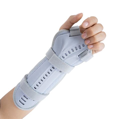 Snapklik.com : TIERSINI Wrist Fracture Splint,Wrist Brace,for Fractures ...