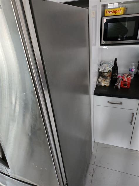 Fridge Back 的图像结果