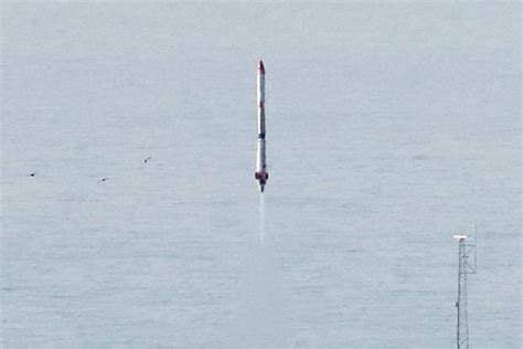 Japanisches Privatunternehmen schießt erste Rakete Richtung Weltraum