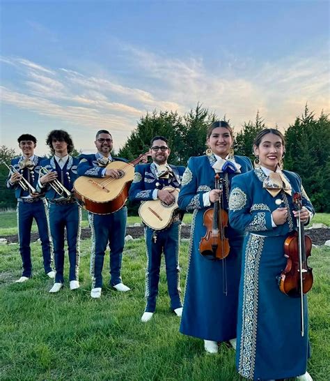 Summer Concert on the Lawn with Mariachi Estrella KC, The Museum of ...