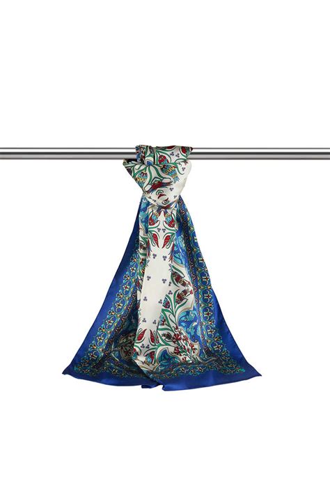 Green Saks Tile Tulip Pattern Narrow Silky Foulard