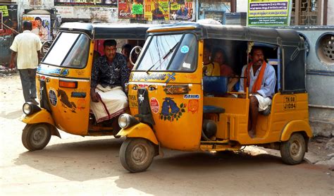 This auto-rickshaw driver is Coimbatore’s new superhero! Know why