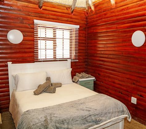 Lakeside rooms - Bhanga Nek Campsite