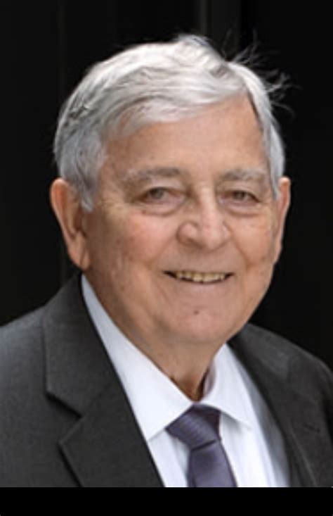 Obituaries : Fox & Weeks