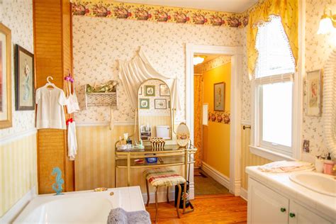 Royal Tenenbaums House Interior