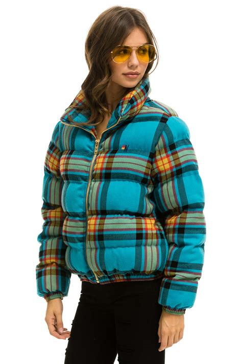WOMEN'S APRES PLAID PUFFER JACKET - JACKSON PLAID - Aviator Nation