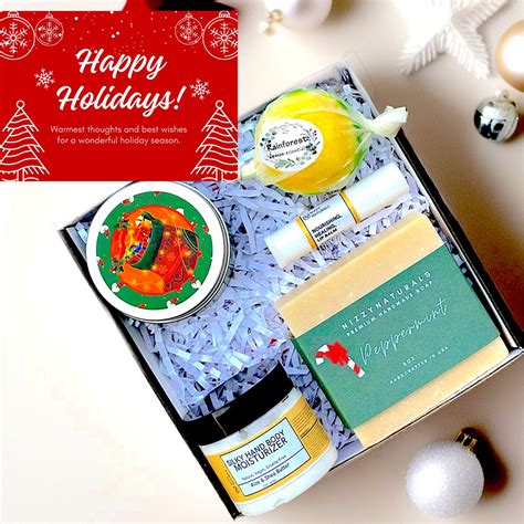 STAFF HOLIDAY GIFTS, Bulk Christmas Gifts, Employee Christmas Gifts ...