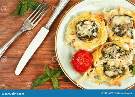 Fettuccine Pasta Nests and Meatballs Stock Image - Image of spiral, rustic: 298148877