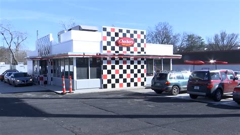 Checkers burger restaurant opens first Knoxville location