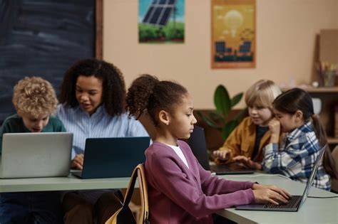 Black Computer Class 的图像结果