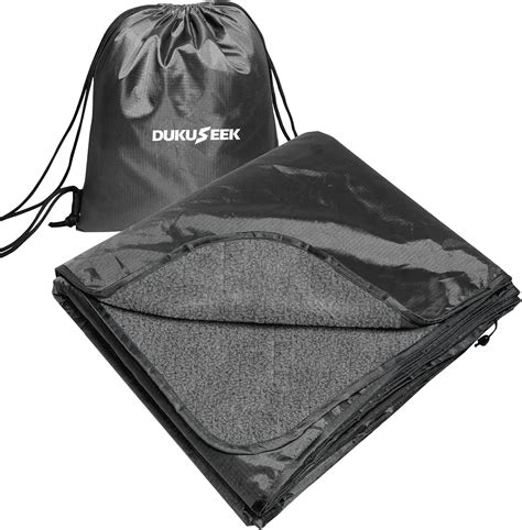 Amazon.com: DUKUSEEK Hooded Stadium Blanket for Kids, Small Waterproof ...