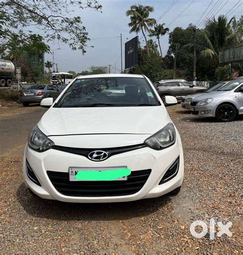 Hyundai i20 Magna Plus Diesel, 2012, Diesel - Cars - 1827771636