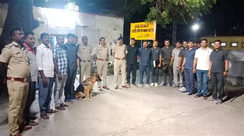 Fake bomb threat on Karnataka Express: Passenger arrested, train halted ...