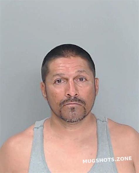 MOLINA JORGE 07/16/2023 - Nueces County Mugshots Zone