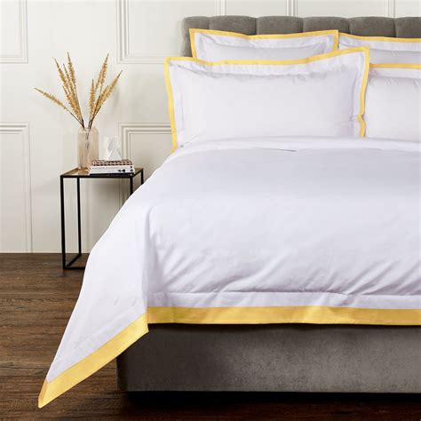 Buy Now DIVINE 210 TC Cotton Dohar White Gold – AURAVE