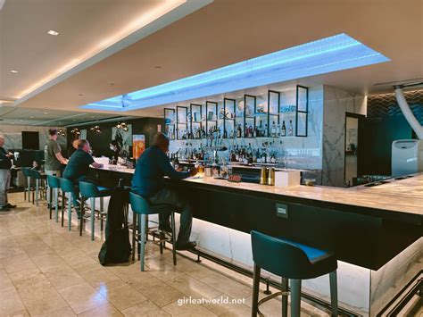 Visiting The United Polaris Lounge in San Francisco International ...