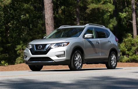 2017 Nissan Rogue Oil Type and Other Oil Maintenance Information - In The Garage with CarParts.com