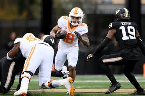 Tennessee Volunteers vs Kentucky Wildcats Prediction, 10/25/2025 ...
