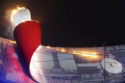图文-北京奥运会开幕式回顾 李宁点火点燃瞬间 _其他_2008奥运站_新浪网