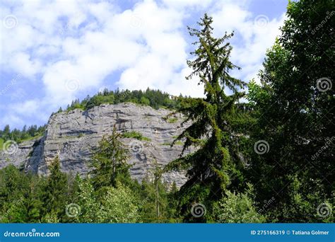 Scenic Mountain, Mountain Range in France, Graian Alps, Beautiful ...