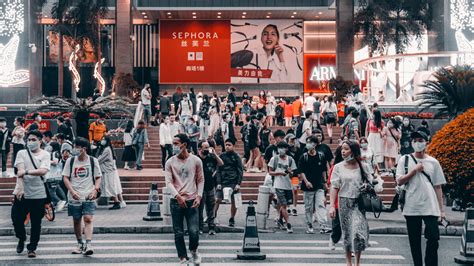 人来人往 - #大橙 - 富士（中国）极致影像- FUJIFILM