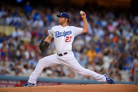 Pitcher Becomes Set Baseball 的图像结果