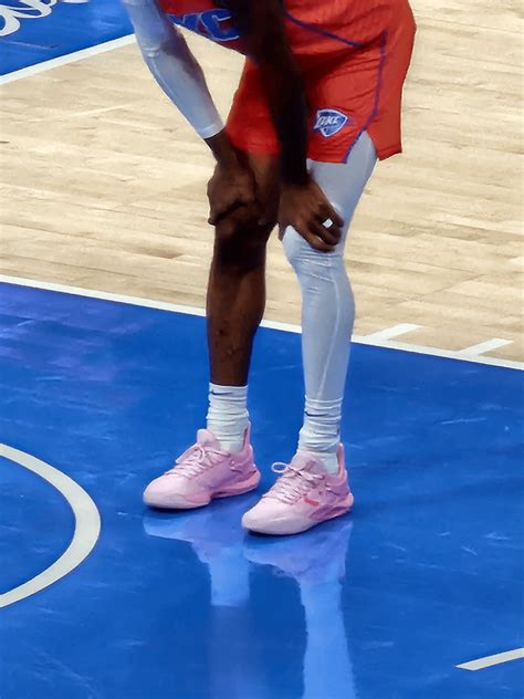 What are these shoes that Shai Gilgeous-Alexander was wearing at his ...