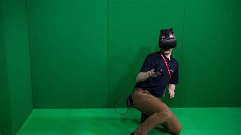 Facebook to show VR content in News Feed, to launch with Jumanji movie ...