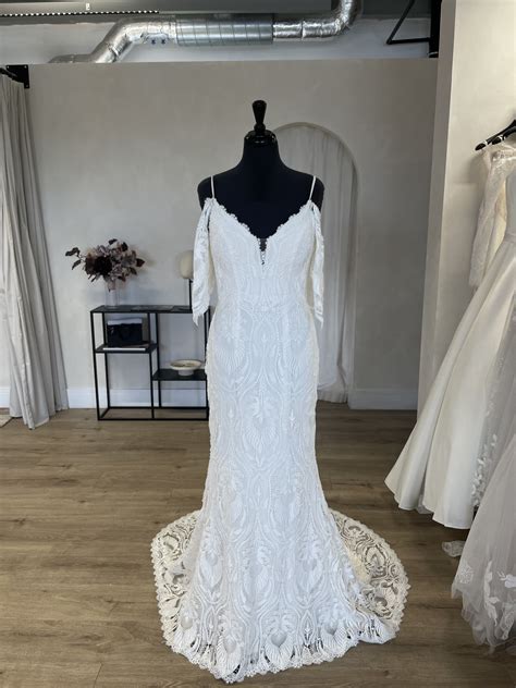 Madi Lane Sample Wedding Dress Save 89% - Stillwhite