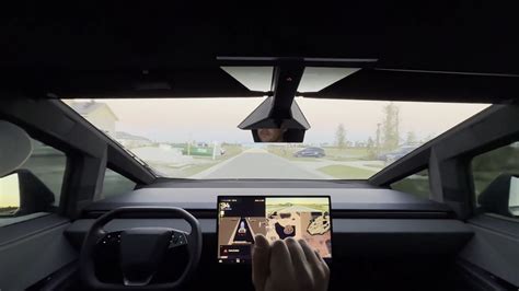 Tesla Fan Recreates Mark Rober's "FSD" Wall Crash Video, the Results ...