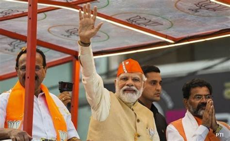 102-yr-old K'taka woman's strenuous trek up the hill, prays for PM Modi ...