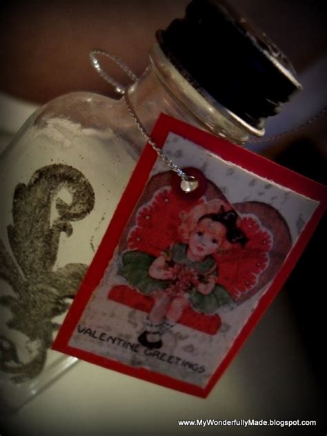 Using Embossing Powder On Glass 的图像结果