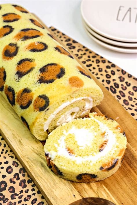 Image result for Cheetah Cake Tutorial