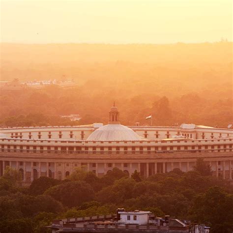 12 Best Perfumes for Men to Buy Right Now | GQ India | GQ India