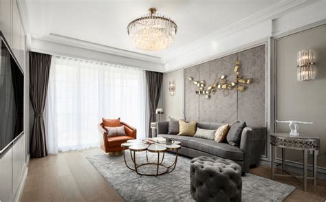 现代轻奢风格132平米三居客厅沙发墙装饰效果图_别墅设计图
