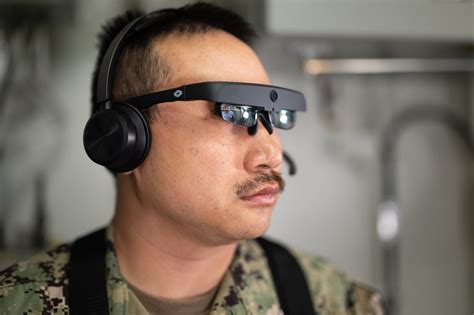 Image result for Pilot Augmented Reality Support