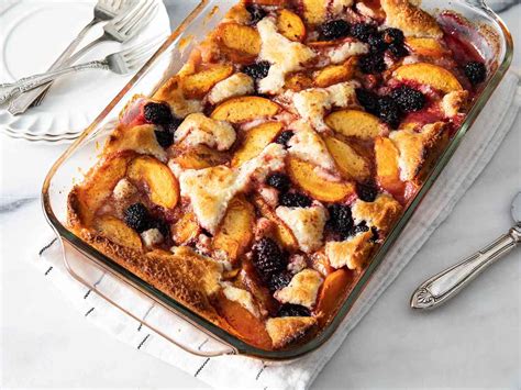 15 Cobblers, Crisps, and Crumbles for Your 9x13 Baking Dish
