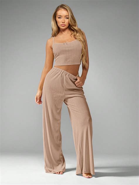 Ribbed Knit Pointelle Two Piece Pajama Set｜MISSGUIDED