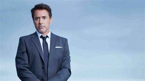 OnePlus brand ambassador Robert Downey Jr. caught using Huawei P30 Pro ...