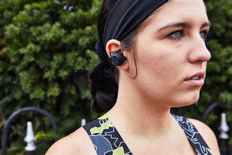 What Is Transparency Mode? | Earbuds for Safe Running