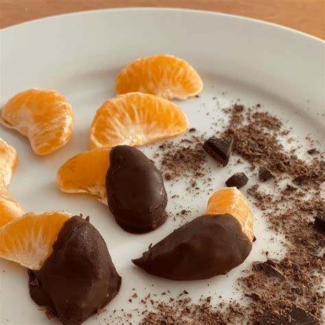 Dark Chocolate Covered Orange Slices [tastes like candy!]