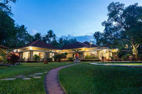 PEACOCK AYURVEDA GARDEN (Sri Lanka/Dikwella) - Hotel Reviews & Photos ...