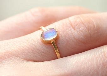Moonstone 6.50 CT (7.25 Ratti) Online Rohini, Pitampura Delhi, India